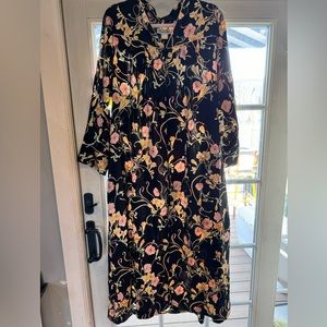 Beautiful vintage 70’s/80’s Christian Dior sleepwear. Great condition🌸🌸